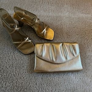 Bandolino, Gold Clutch and Shoes Women' size 7M